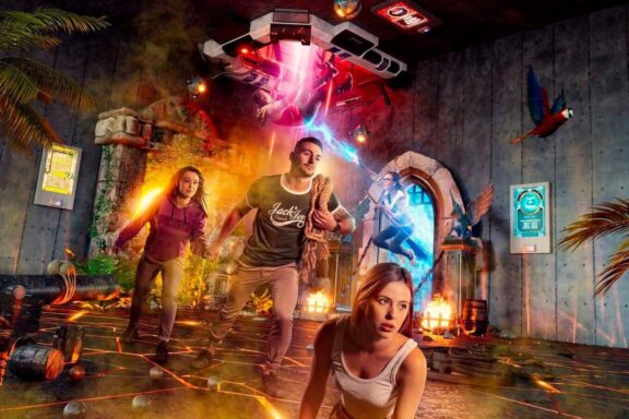 House of GameSide – Action Game