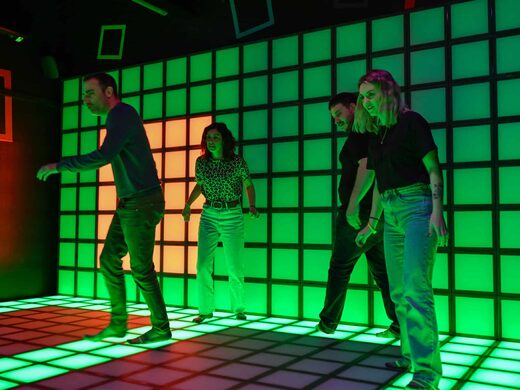 House of Pixel Jump &#8211; Step into the light