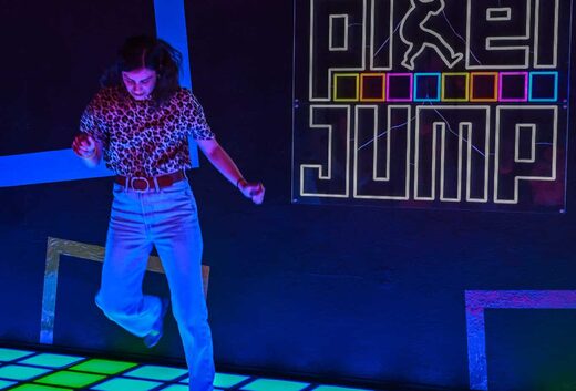 House of Pixel Jump &#8211; Step into the light